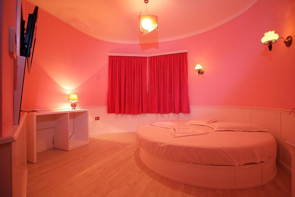 Hotel Kastria 地拉那 外观 照片