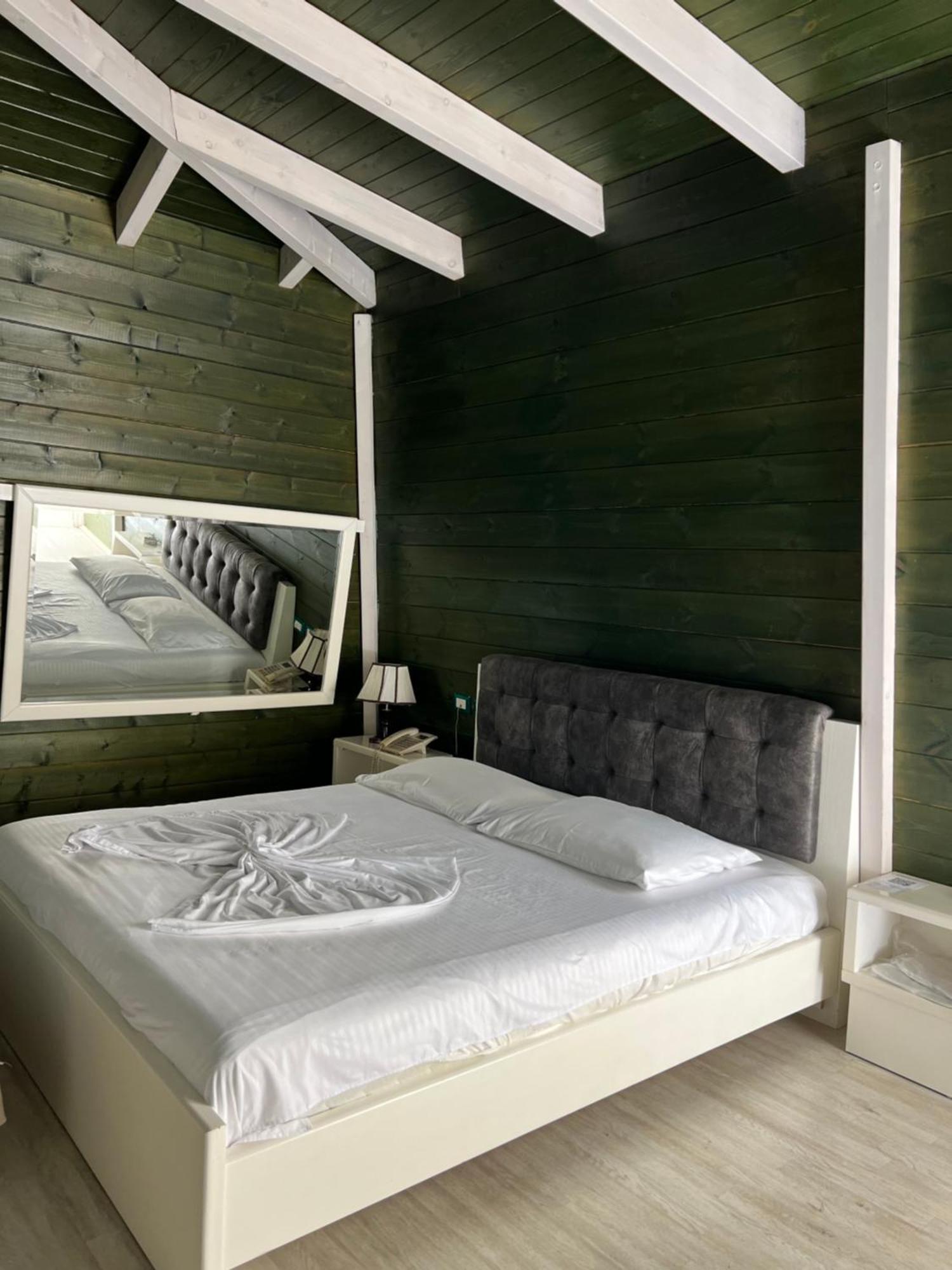 Hotel Kastria 地拉那 外观 照片