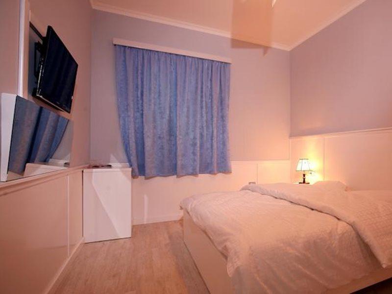 Hotel Kastria 地拉那 外观 照片